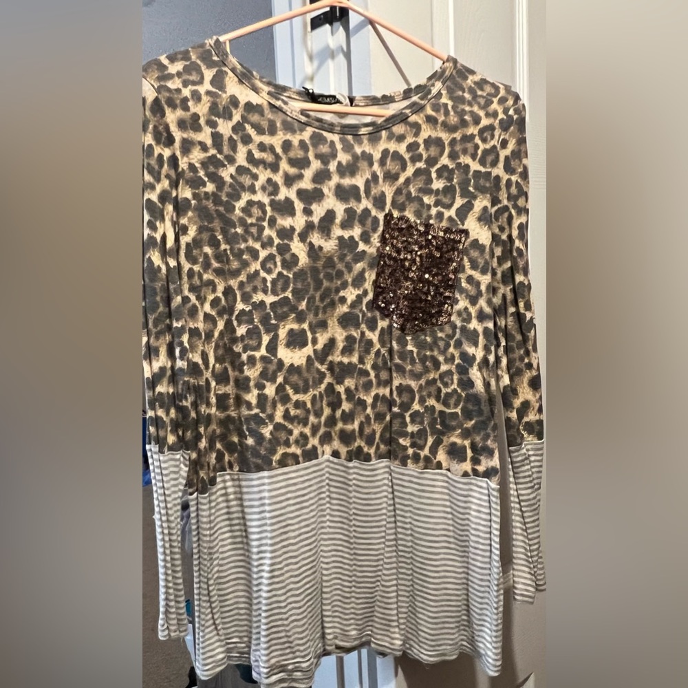 Long sleeve Hemish